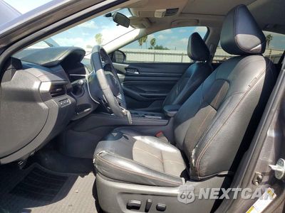 Zdjęcie 7 z 12 samochodu: 2019 NISSAN ALTIMA SR VIN:1N4BL4CV6KN312382 - miniatura