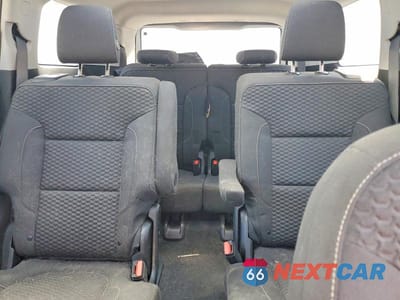 Zdjęcie 10 z 13 samochodu: 2017 GMC ACADIA SLE VIN:1GKKNSLS8HZ326496 - miniatura