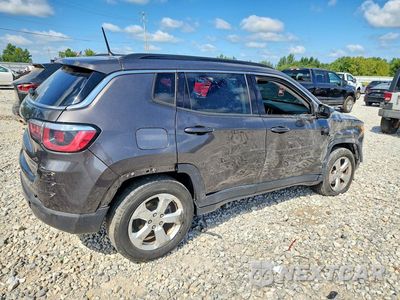 Trzecie zdjęcie samochodu z tyłu: 2018 JEEP COMPASS LATITUDE VIN:3C4NJDBB8JT168174 - miniatura