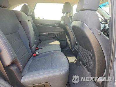 Zdjęcie 11 z 14 samochodu: 2018 KIA SORENTO LX VIN:5XYPGDA3XJG378252 - miniatura