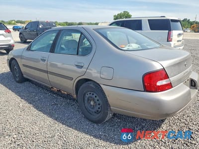 Drugie zdjęcie samochodu z przodu: 2001 NISSAN ALTIMA XE VIN:1N4DL01D61C142871 - miniatura