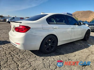 Trzecie zdjęcie samochodu z tyłu: 2018 BMW 330 I VIN:WBA8B9G57JNU98184 - miniatura