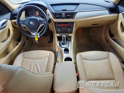 Zdjęcie 8 z 12 samochodu: 2015 BMW X1 XDRIVE28I VIN:WBAVL1C56FVY35328 - miniatura