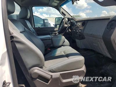 Zdjęcie 10 z 12 samochodu: 2016 FORD F550 SUPER DUTY VIN:1FDUF5GT0GEC46455 - miniatura