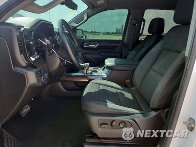 Zdjęcie 7 z 12 samochodu: 2024 CHEVROLET SILVERADO K1500 LT TRAIL BOSS VIN:3GCUDFED7RG315102 - miniatura