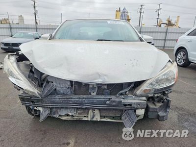 Piąte zdjęcie samochodu w środku: 2014 NISSAN SENTRA SV VIN:3N1AB7AP2EY254683 - miniatura