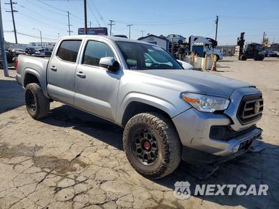 Czwarte zdjęcie samochodu z boku: 2022 TOYOTA TACOMA SR V6 VIN:3TMCZ5AN0NM499431 - miniatura
