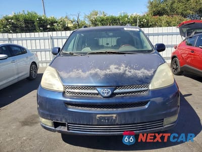 Piąte zdjęcie samochodu w środku: 2005 TOYOTA SIENNA XLE LIMITED 7 PASSENGER VIN:5TDZA22C95S244824 - miniatura