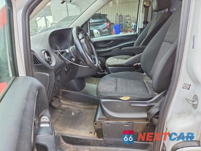 Zdjęcie 7 z 13 samochodu: 2020 MERCEDES-BENZ METRIS VIN:W1YV0CEY3L3685695 - miniatura