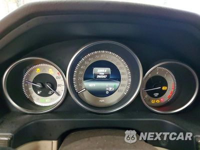 Zdjęcie 9 z 12 samochodu: 2014 MERCEDES-BENZ E 350 VIN:WDDHF5KB4EB014109 - miniatura