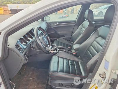 Zdjęcie 7 z 12 samochodu: 2015 VOLKSWAGEN GTI VIN:3VW4T7AU7FM017741 - miniatura
