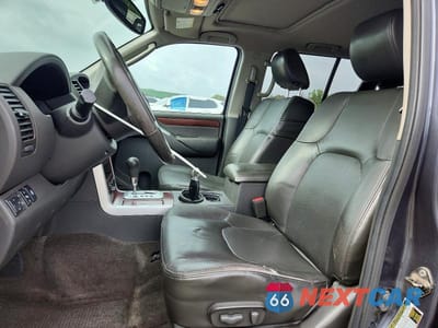 Zdjęcie 7 z 13 samochodu: 2011 NISSAN PATHFINDER S VIN:5N1AR1NB1BC611436 - miniatura