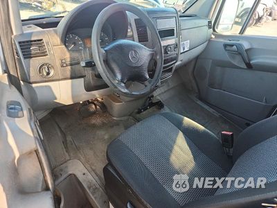 Zdjęcie 8 z 12 samochodu: 2011 MERCEDES-BENZ SPRINTER 2 - DELIVERY VAN VIN:WD3PE8CBXB5575167 - miniatura