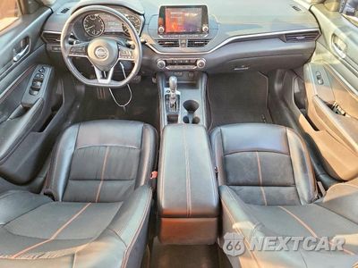 Zdjęcie 8 z 12 samochodu: 2019 NISSAN ALTIMA SR VIN:1N4BL4CV3KC259961 - miniatura