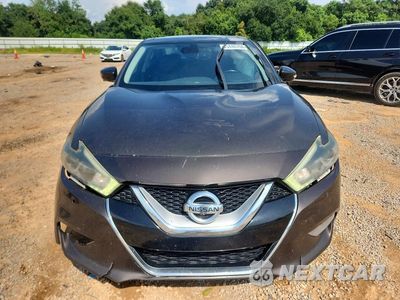 Piąte zdjęcie samochodu w środku: 2016 NISSAN MAXIMA PLATINUM VIN:1N4AA6AP1GC447905 - miniatura