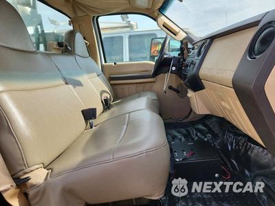 Zdjęcie 10 z 12 samochodu: 2008 FORD F450 SUPER DUTY VIN:1FD4F46Y08EC32497 - miniatura