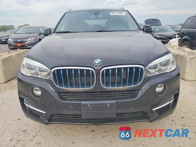 Piąte zdjęcie samochodu w środku: 2018 BMW X5 XDR40E VIN:5UXKT0C52J0V98437 - miniatura