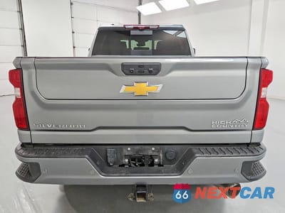 Zdjęcie 6 z 12 samochodu: 2024 CHEVROLET SILVERADO K2500 HIGH COUNTRY VIN:2GC4YREY5R1149972 - miniatura