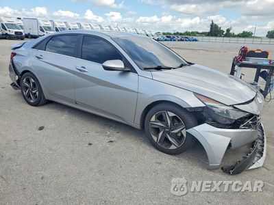 Czwarte zdjęcie samochodu z boku: 2021 HYUNDAI ELANTRA SEL VIN:5NPLN4AG6MH023857 - miniatura