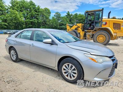 Czwarte zdjęcie samochodu z boku: 2017 TOYOTA CAMRY LE VIN:4T1BF1FK2HU678545 - miniatura