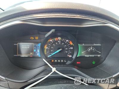 Zdjęcie 9 z 12 samochodu: 2019 FORD FUSION TITANIUM VIN:3FA6P0SU5KR145016 - miniatura