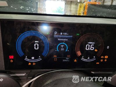 Zdjęcie 9 z 13 samochodu: 2025 HYUNDAI KONA SEL VIN:KM8HB3AB2SU334598 - miniatura