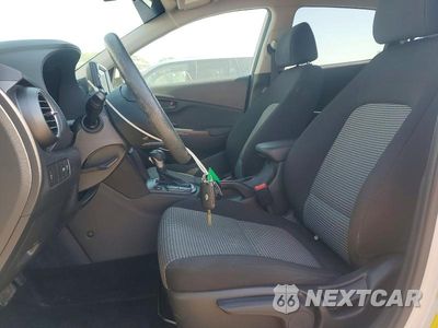 Zdjęcie 7 z 13 samochodu: 2019 HYUNDAI KONA SE VIN:KM8K1CAA8KU293796 - miniatura