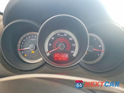 Zdjęcie 9 z 12 samochodu: 2012 KIA FORTE EX VIN:KNAFU4A25C5557481 - miniatura