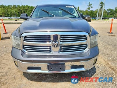 Piąte zdjęcie samochodu w środku: 2015 RAM 1500 SLT VIN:1C6RR7LM7FS531768 - miniatura