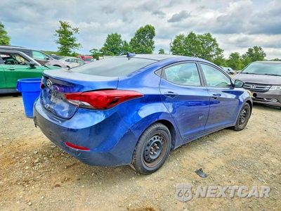 Trzecie zdjęcie samochodu z tyłu: 2016 HYUNDAI ELANTRA SE VIN:5NPDH4AE5GH710486 - miniatura