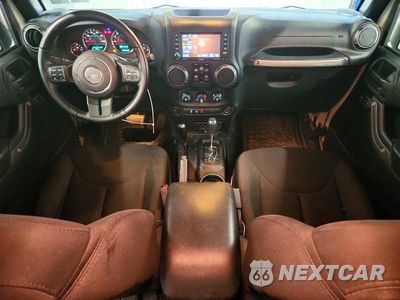 Zdjęcie 8 z 13 samochodu: 2018 JEEP WRANGLER UNLIMITED SPORT VIN:1C4BJWDG3JL901203 - miniatura