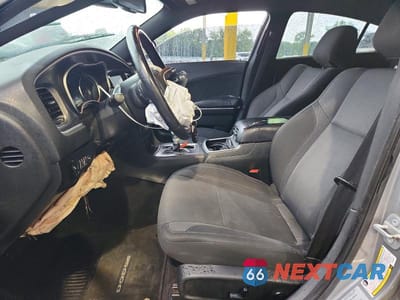 Zdjęcie 7 z 12 samochodu: 2016 DODGE CHARGER SXT VIN:2C3CDXJG3GH293683 - miniatura