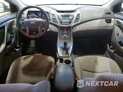 Zdjęcie 8 z 12 samochodu: 2015 HYUNDAI ELANTRA SE VIN:5NPDH4AE8FH603561 - miniatura