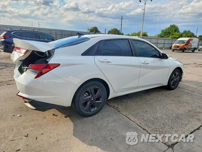 Trzecie zdjęcie samochodu z tyłu: 2021 HYUNDAI ELANTRA SEL VIN:5NPLM4AGXMH045282 - miniatura