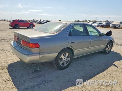 Trzecie zdjęcie samochodu z tyłu: 2001 TOYOTA CAMRY LE V6 VIN:JT2BF22K510319535 - miniatura