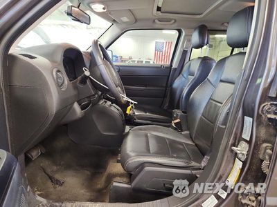 Zdjęcie 7 z 13 samochodu: 2017 JEEP PATRIOT LATITUDE VIN:1C4NJRFB3HD176531 - miniatura