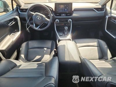 Zdjęcie 8 z 12 samochodu: 2021 TOYOTA RAV4 HYBRID XLE PREMIUM VIN:4T3B6RFV0MU049490 - miniatura