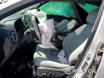 Zdjęcie 7 z 12 samochodu: 2023 HYUNDAI KONA LIMITED VIN:KM8K53A30PU979098 - miniatura