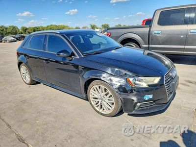 Czwarte zdjęcie samochodu z boku: 2018 AUDI A3 E-TRON PREMIUM VIN:WAUUPBFF7JA060189 - miniatura