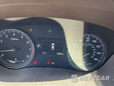 Zdjęcie 9 z 12 samochodu: 2015 HYUNDAI GENESIS 3.8L VIN:KMHGN4JE5FU047359 - miniatura