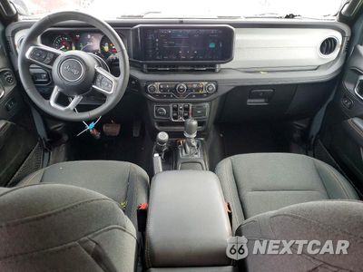Zdjęcie 8 z 13 samochodu: 2025 JEEP WRANGLER SAHARA 4XE VIN:1C4RJXP66SW601081 - miniatura