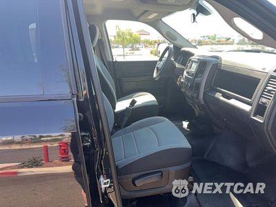 Piąte zdjęcie samochodu w środku: 2023 RAM 1500 CLASSIC SSV VIN:1C6RR7XT7PS528307 - miniatura