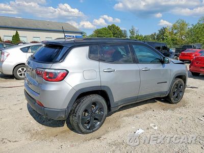 Trzecie zdjęcie samochodu z tyłu: 2019 JEEP COMPASS LATITUDE VIN:3C4NJDBB5KT592641 - miniatura
