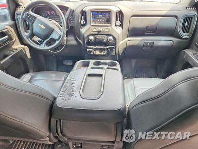 Zdjęcie 8 z 12 samochodu: 2022 CHEVROLET SILVERADO K3500 VIN:1GC4YSE79NF196018 - miniatura