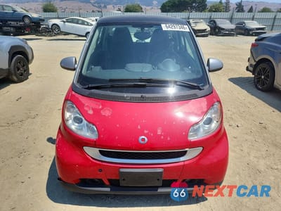 Piąte zdjęcie samochodu w środku: 2009 SMART FORTWO PURE VIN:WMEEJ31X09K295118 - miniatura
