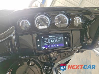 Zdjęcie 7 z 9 samochodu: 2020 HARLEY-DAVIDSON FLHTK ULTRA LIMITED VIN:1HD1KEF12LB613529 - miniatura