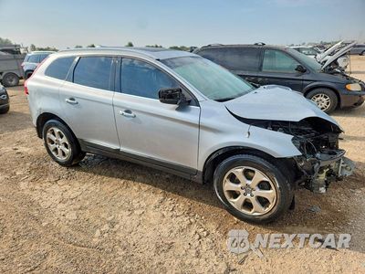 Czwarte zdjęcie samochodu z boku: 2013 VOLVO XC60 3.2 VIN:YV4952DL4D2412387 - miniatura