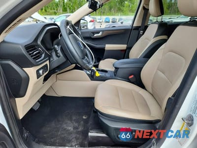 Zdjęcie 7 z 14 samochodu: 2020 FORD ESCAPE TITANIUM VIN:1FMCU9J93LUA27270 - miniatura