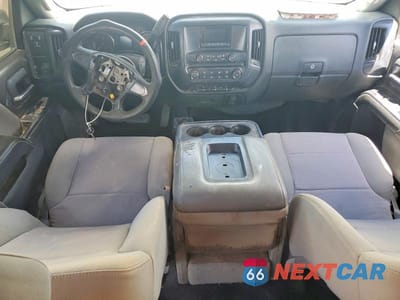 Zdjęcie 8 z 13 samochodu: 2015 CHEVROLET SILVERADO K2500 HEAVY DUTY VIN:1GC1KUEG5FF181873 - miniatura