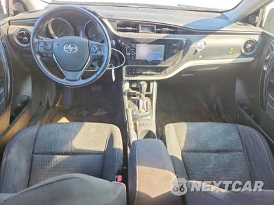 Zdjęcie 8 z 13 samochodu: 2016 SCION IM BASE VIN:JTNKARJE3GJ522531 - miniatura